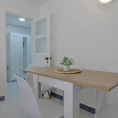 Maria's House アパート